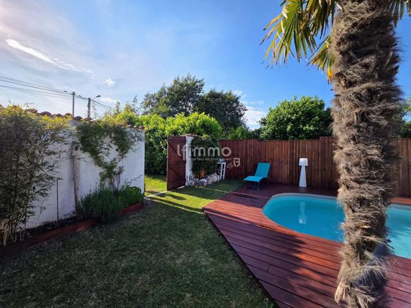 Maison plain-pied avec piscine