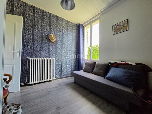 Maison plain-pied avec piscine