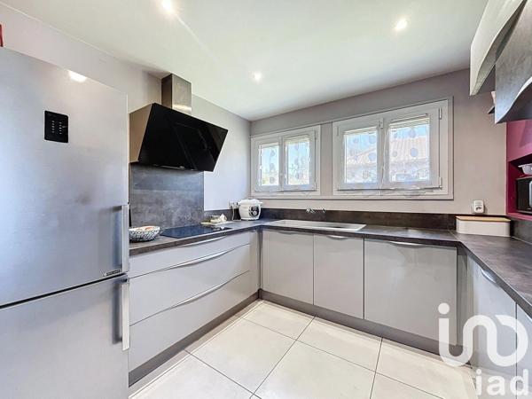 Maison 5 pièces de 87 m² à Cesson (77240)