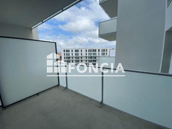 Location Appartement 2 pièces 43.68 m² - 4 RUE EDOUARD MIGNOT Reims 51100