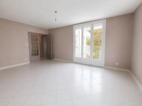 Appartement à vendre 4 pièces SAINT CYR SUR LOIRE (37)