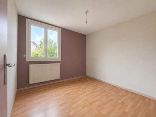 Appartement à vendre 4 pièces SAINT CYR SUR LOIRE (37)