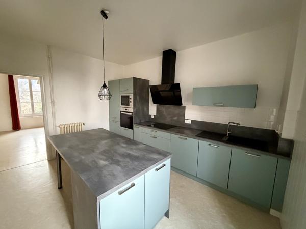 APPARTEMENT 3 PIECES 15800 VIC SUR CERE