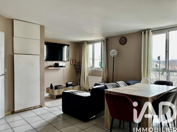 Appartement à vendre 4 pièces 75 m² Cergy