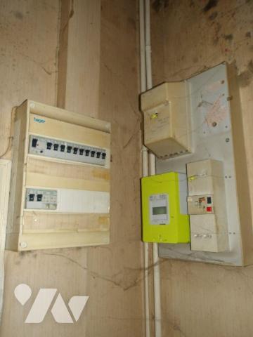 BOUSSAC-BOURG (23) CREUSE, A vendre maison de ville d'env. 108 m² avec jardin, comprenant en re...