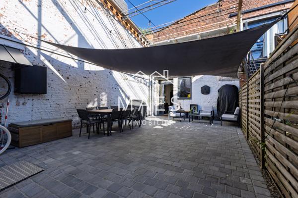 Loft plain-pied, grande terrasse ensoleillée + parking sécurisé