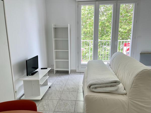 Charmant T1 bis meublé avec balcon