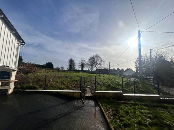 À vendre maison de campagne à Laurenan ? 130 m² ? 3 chambres ? terrain clos 1260 m² ? proche Merdrignac