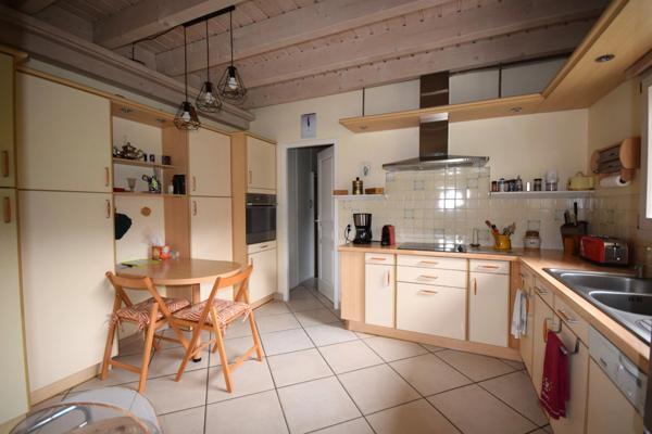 Maison à vendre 8 pièces Saint Jorioz