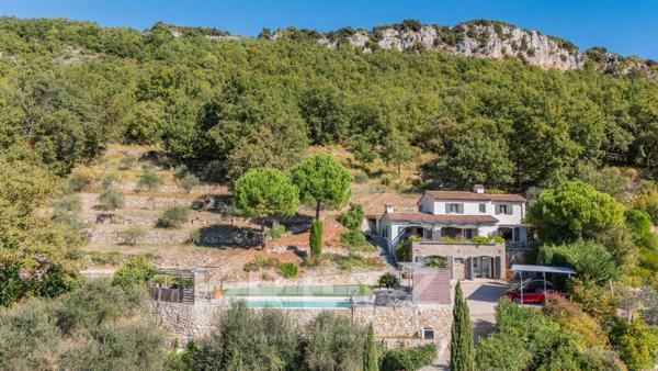 VILLA VUE MER PANORAMIQUE CHATEAUNEEUF DE GRASSE