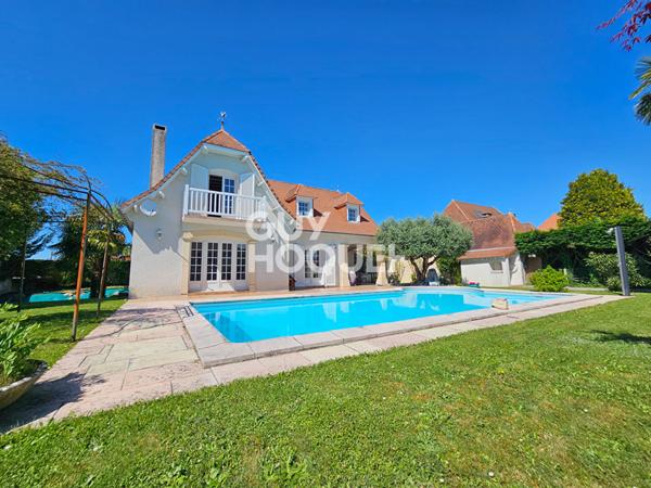 IDRON 64320 : Belle maison familiale - Quartier Trespoey