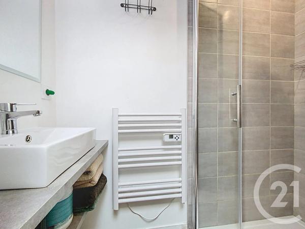 Appartement F5 à vendre  5 pièces - 131,31 m 2   ROCHEFORT  - 17