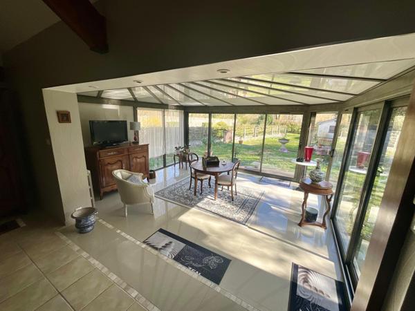 Maison au centre-ville de Mehun Sur Yevre