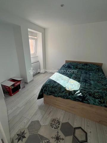 Location                                                      Appartement
                        
                     2 pièces                      53 m2                     à Beaucourt
