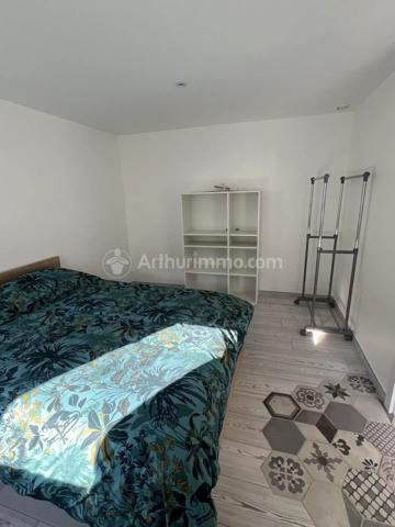 Location                                                      Appartement
                        
                     2 pièces                      53 m2                     à Beaucourt
