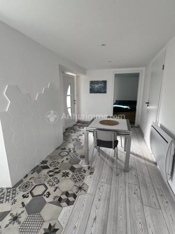 Location                                                      Appartement
                        
                     2 pièces                      53 m2                     à Beaucourt
