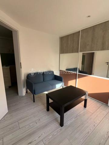 Location                                                      Appartement
                        
                     2 pièces                      53 m2                     à Beaucourt