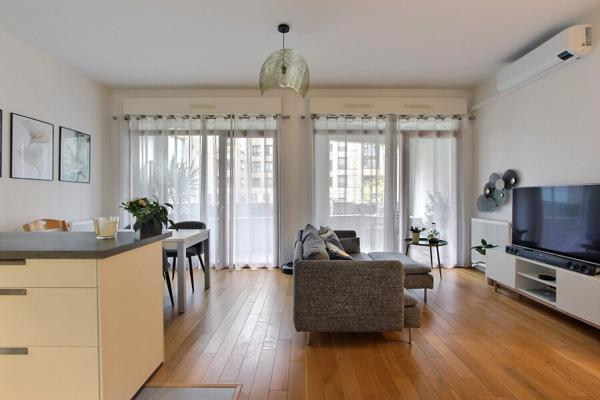 Appartement Asnieres Sur Seine 3 pièces 70.68 m2