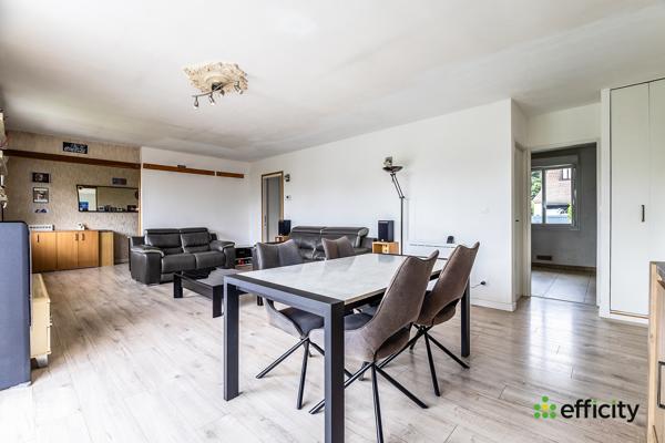 Maison
         7 pièces
        - 158 m² Exclusivité 330 000 € *