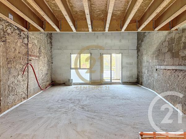 Appartement Triplex à vendre  4 pièces - 100,62 m2 ST LAURENT D AGNY - 69