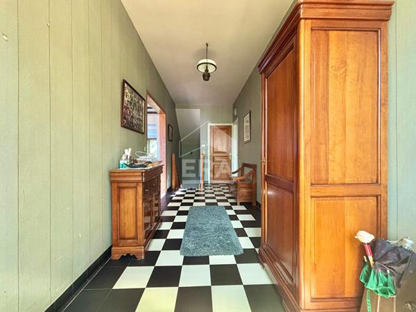 Maison 8  pièces 4 chambres sous sol total