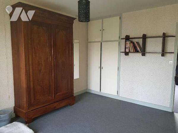 A VENDRE - A SELLES SUR  CHER (41) -  
Une maison d'habitation mitoyenne d'une surface habitab...