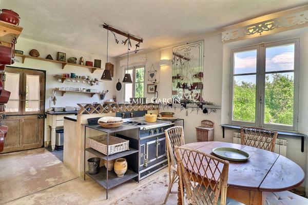 A vendre - Maison dans un cadre de nature privilégié - Sud Luberon