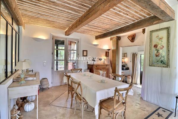 A vendre - Maison dans un cadre de nature privilégié - Sud Luberon