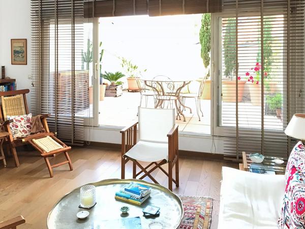 T3 DERNIER ÉTAGE / TERRASSE / CALME ABSOLU