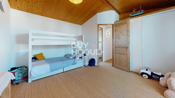 Maison à vendre à Loix : Un havre de paix au coeur du centre de LOIX.