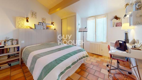 Maison à vendre à Loix : Un havre de paix au coeur du centre de LOIX.