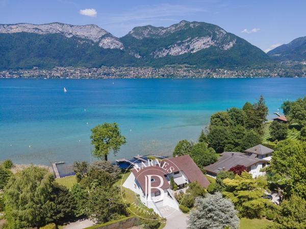 Sevrier, Propriété 4 Chambres -  234 m² à vendre