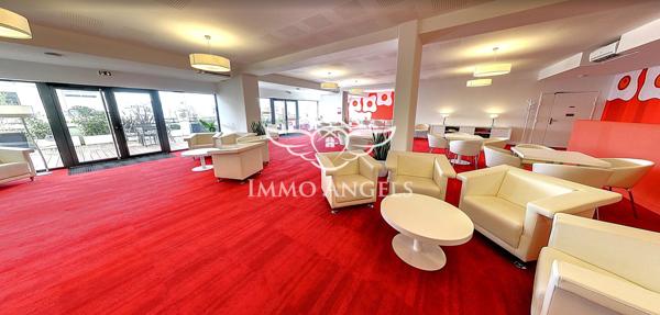 Spécial investisseur : appartement de 45 m² aux normes PMR meublé, situé résidence Les Senioriales Saint-Loup