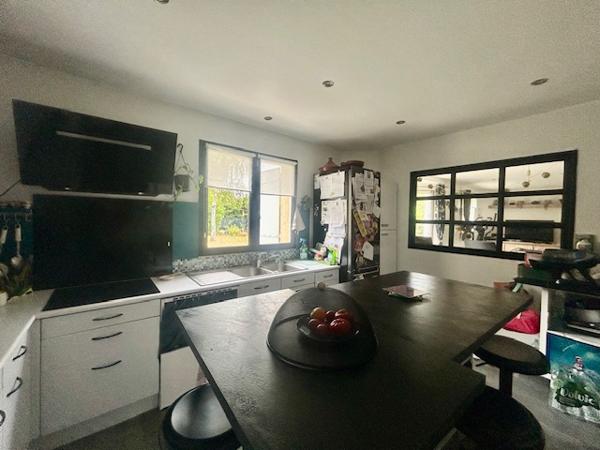 Marcoussis (91460) MARCOUSSIS - Maison Individuelle Familiale de type F7 - 172 m2 habitables - Jardin verdoyant de 680 m2