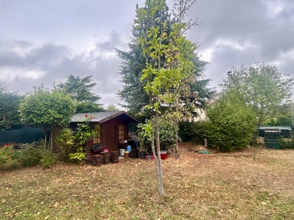 Marcoussis (91460) MARCOUSSIS - Maison Individuelle Familiale de type F7 - 172 m2 habitables - Jardin verdoyant de 680 m2