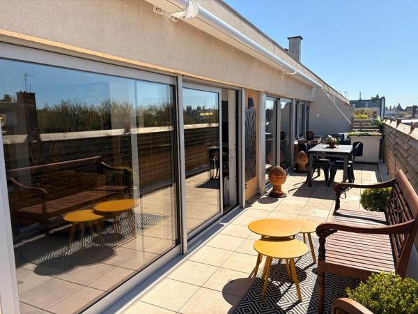 Nouveauté et en exclusivité, appartement d'exception de 150m2 avec une terrasse de 30m2 en plein coeur de Lille