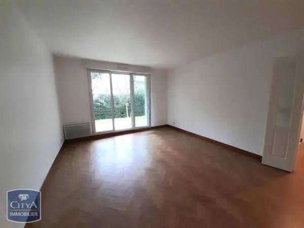 Appartement à louer 2 pièces 52.1m² Le Plessis-Robinson (92350)