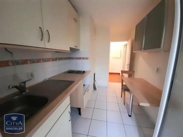 Appartement à louer 2 pièces 52.1m² Le Plessis-Robinson (92350)
