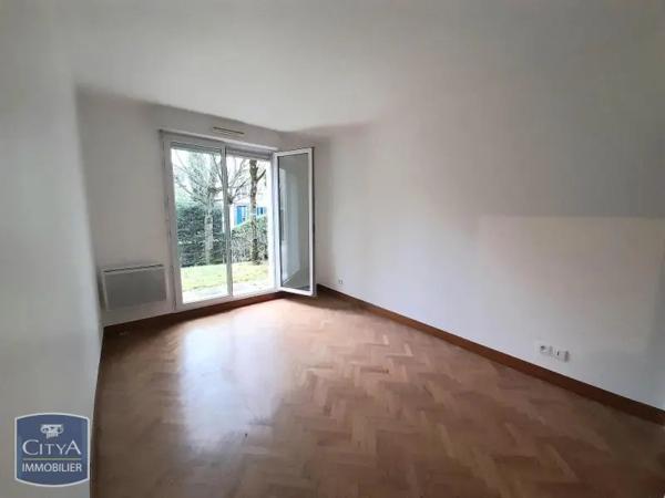 Appartement à louer 2 pièces 52.1m² Le Plessis-Robinson (92350)