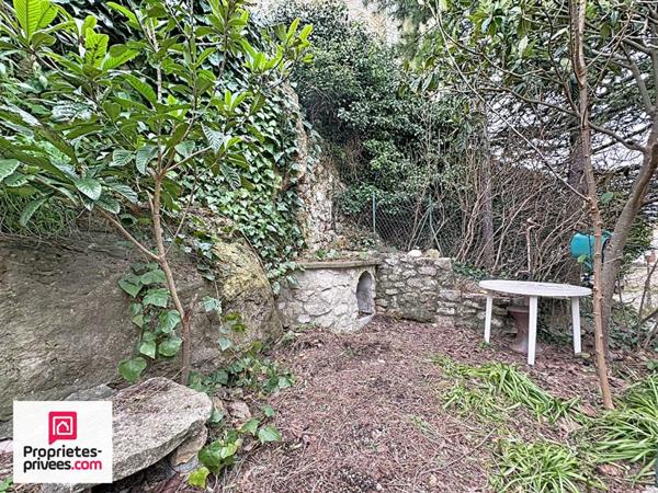 RIANS  Maison de Village T4 108 m² avec Terrasses et cave