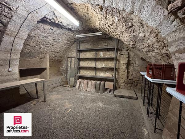 RIANS  Maison de Village T4 108 m² avec Terrasses et cave