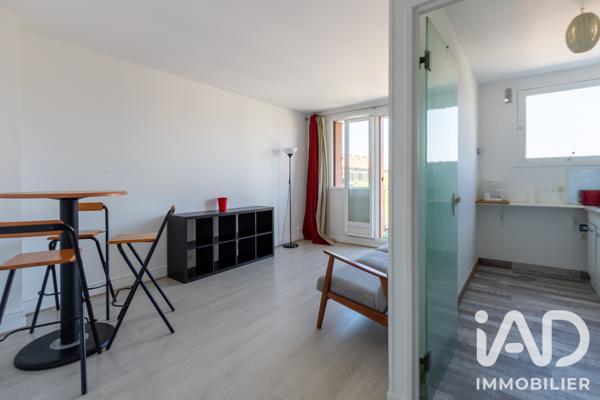 Location appartement 3 pièces 53,01 m² Paris 17
