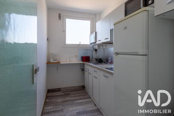 Location appartement 3 pièces 53,01 m² Paris 17