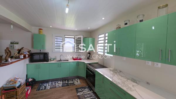 Villa moderne 95 m² avec jardin – La Trinité