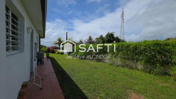 Villa moderne 95 m² avec jardin – La Trinité