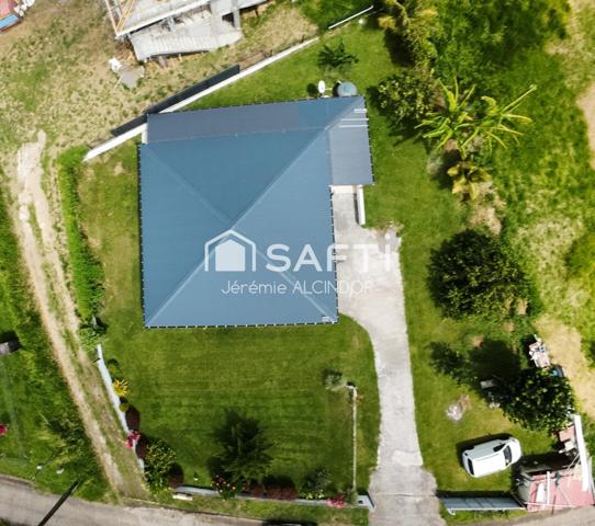 Villa moderne 95 m² avec jardin – La Trinité