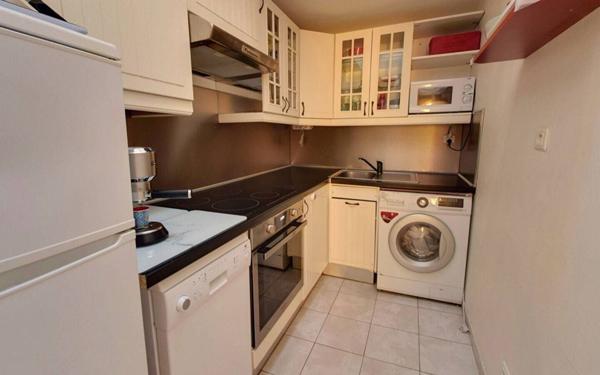 Appartement à vendre    3 pièces • 54 m2 Roissy-en-Brie