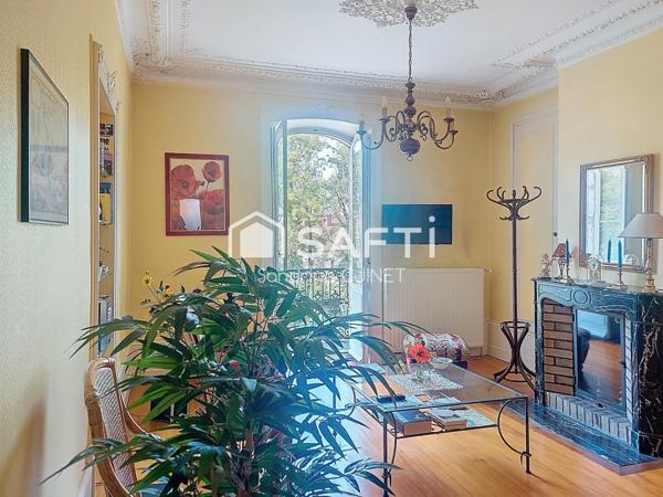 Vue imprenable sur la rivière Loue