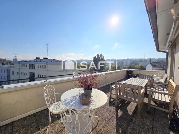 Bel attique 105m², 2 chambres, hyper-centre / gare