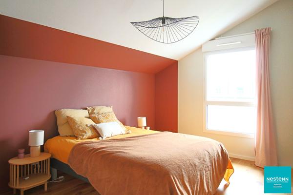 Appartement T3 duplex avec terrasse et parking